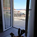 Marina - Perfect For Couples, Parking Apartment Cavtat