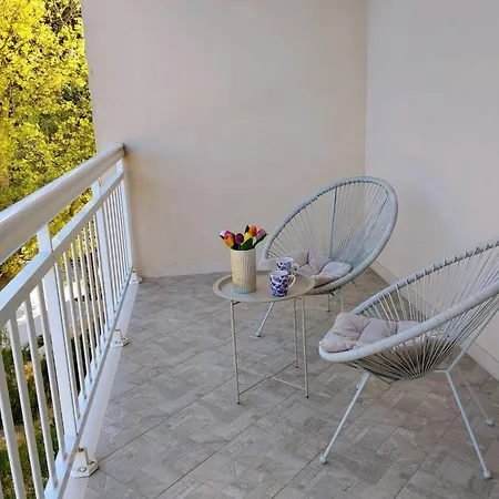 Marina - Perfect For Couples, Parking * Cavtat