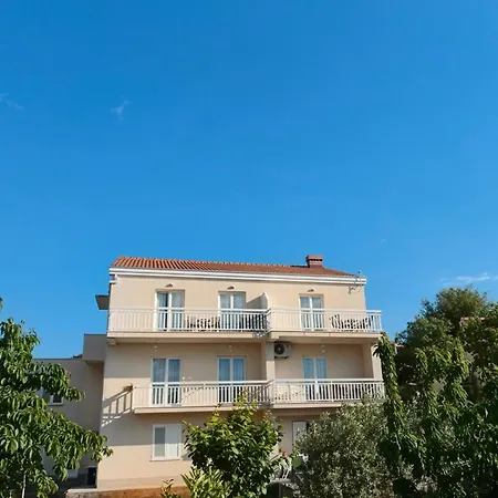 Apartment Marina - Perfect For Couples, Parking Cavtat