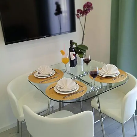 Marina - Perfect For Couples, Parking Appartement Cavtat